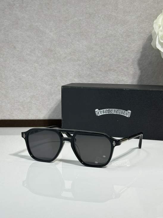 Picture of Chrome Hearts Sunglasses _SKUfw77364891fw